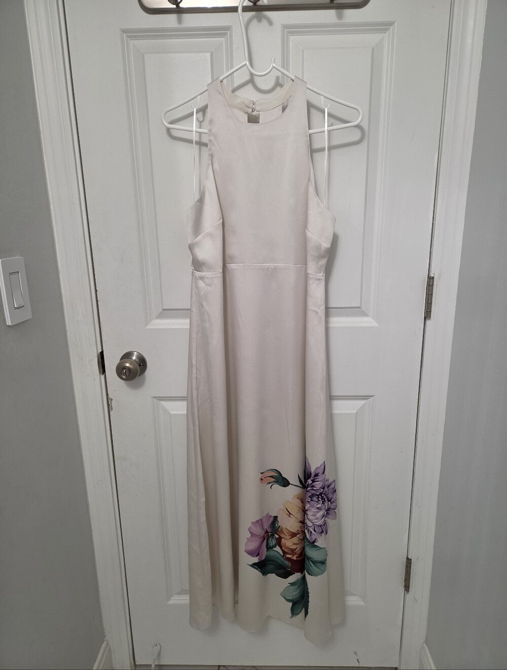 Express Women's Sleeveless Cream Maxi Dress with Floral Accent Halter Ivory M